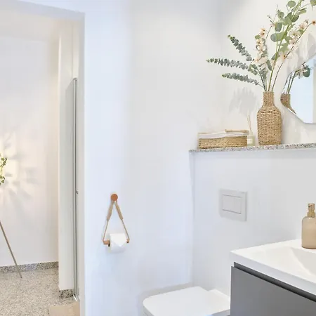 Jasta Homes Wohlfuehl-loft, Altstadt, Infrarot-sauna, Parkplatz, Netflix